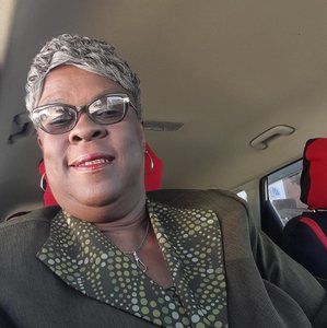 Meet your Posher, Faye